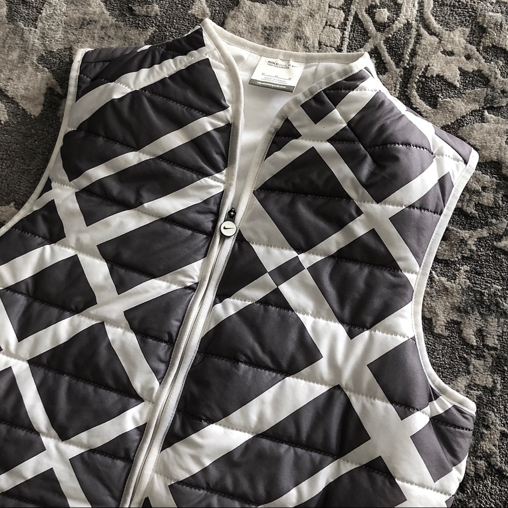 Nike golf tour performance designer full zip vest